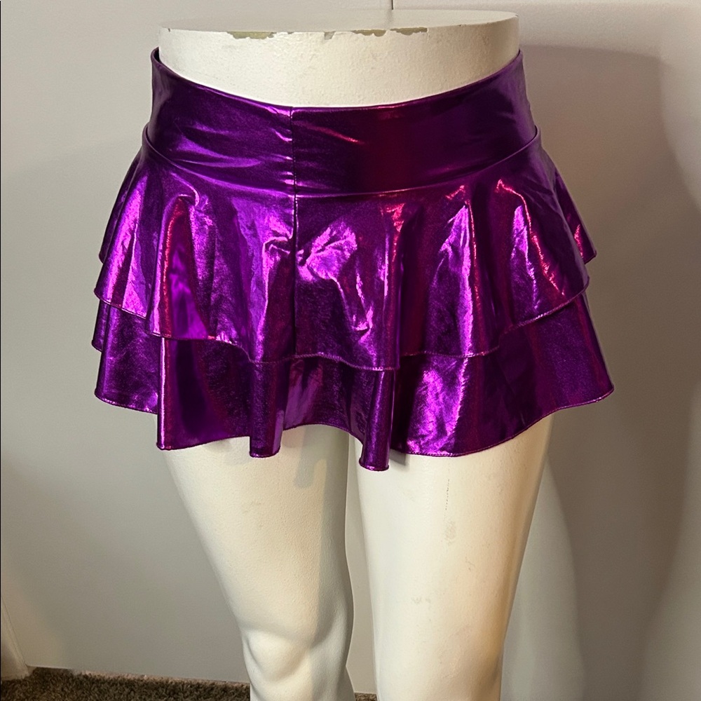 Nihoe Metallic Purple Ruffle Skirt